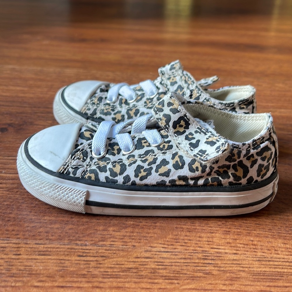 Toddler Leopard Print Converse Chuck Taylor Sneakers